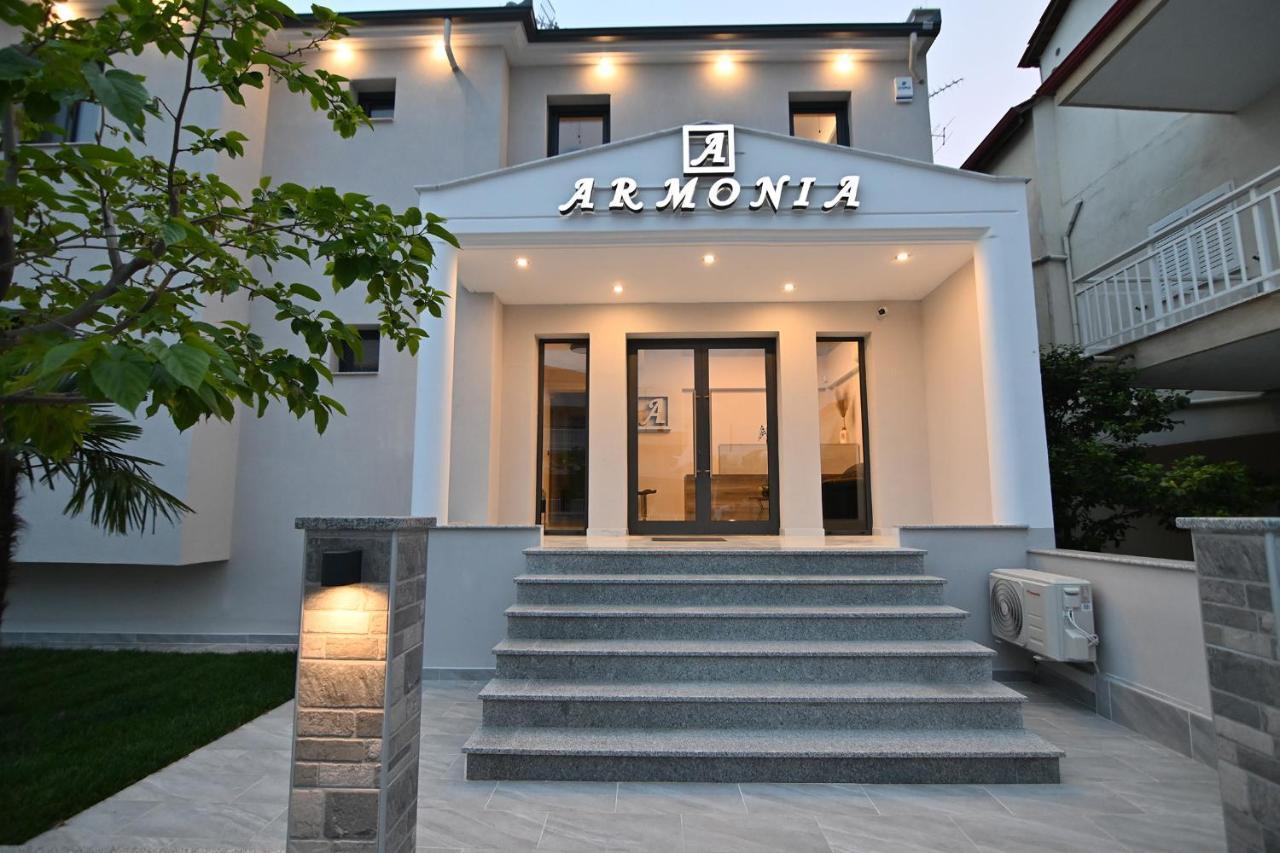 Armonia Luxury Suites Vrasná Extérieur photo