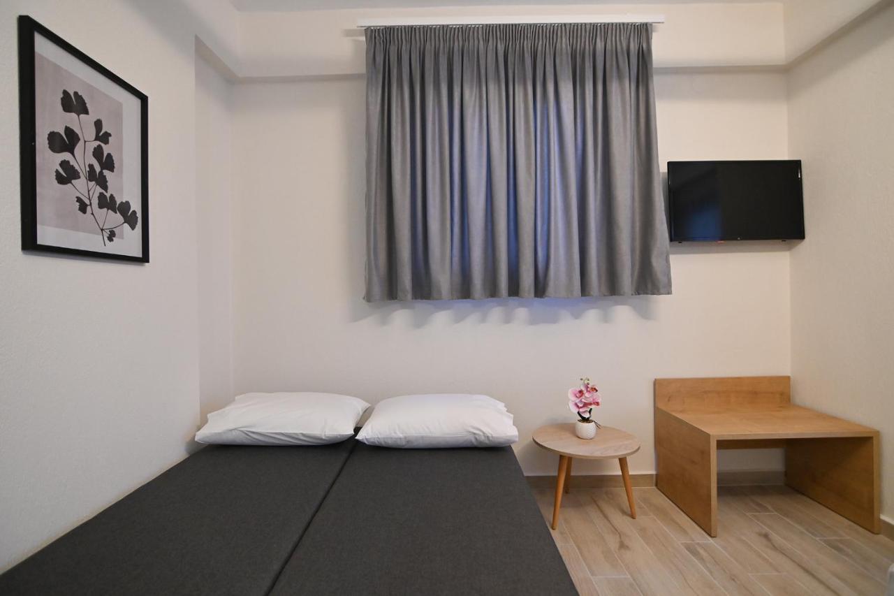 Armonia Luxury Suites Vrasná Extérieur photo