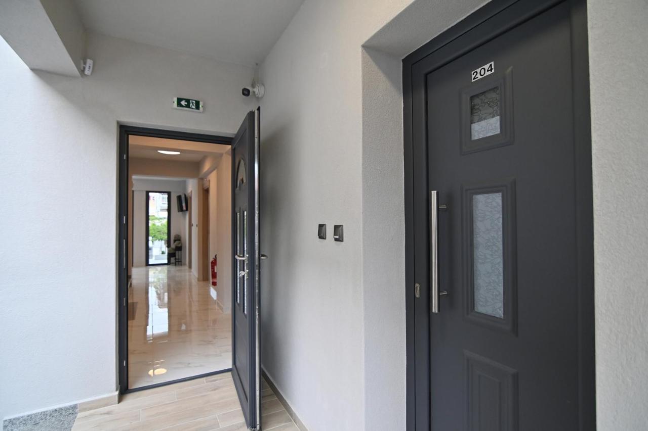 Armonia Luxury Suites Vrasná Extérieur photo