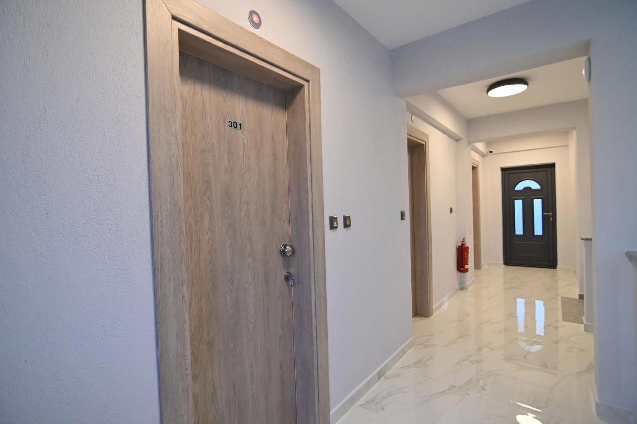 Armonia Luxury Suites Vrasná Extérieur photo