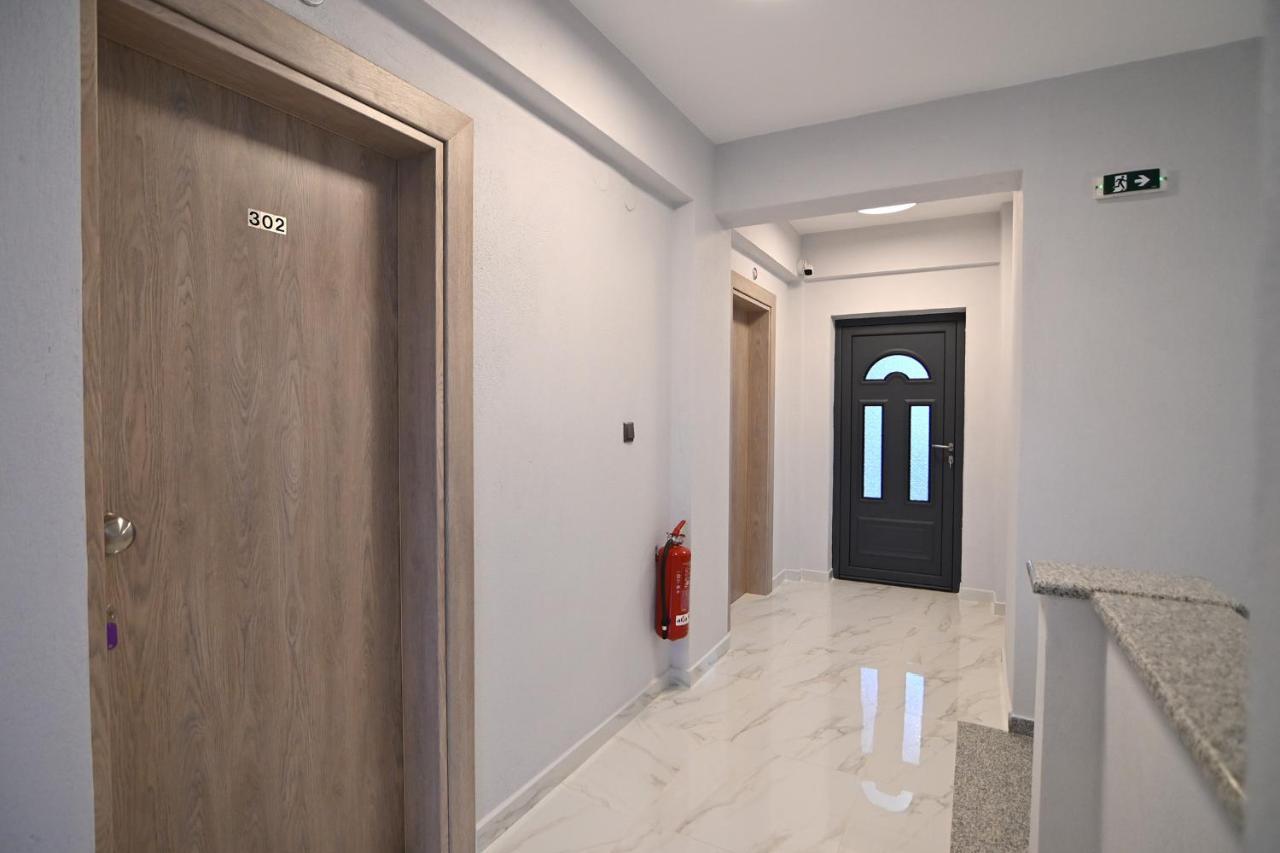 Armonia Luxury Suites Vrasná Extérieur photo
